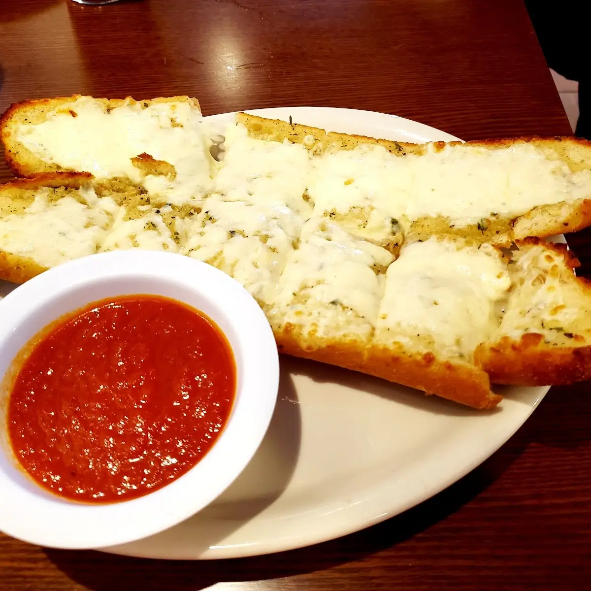Garlic Cheese Bread