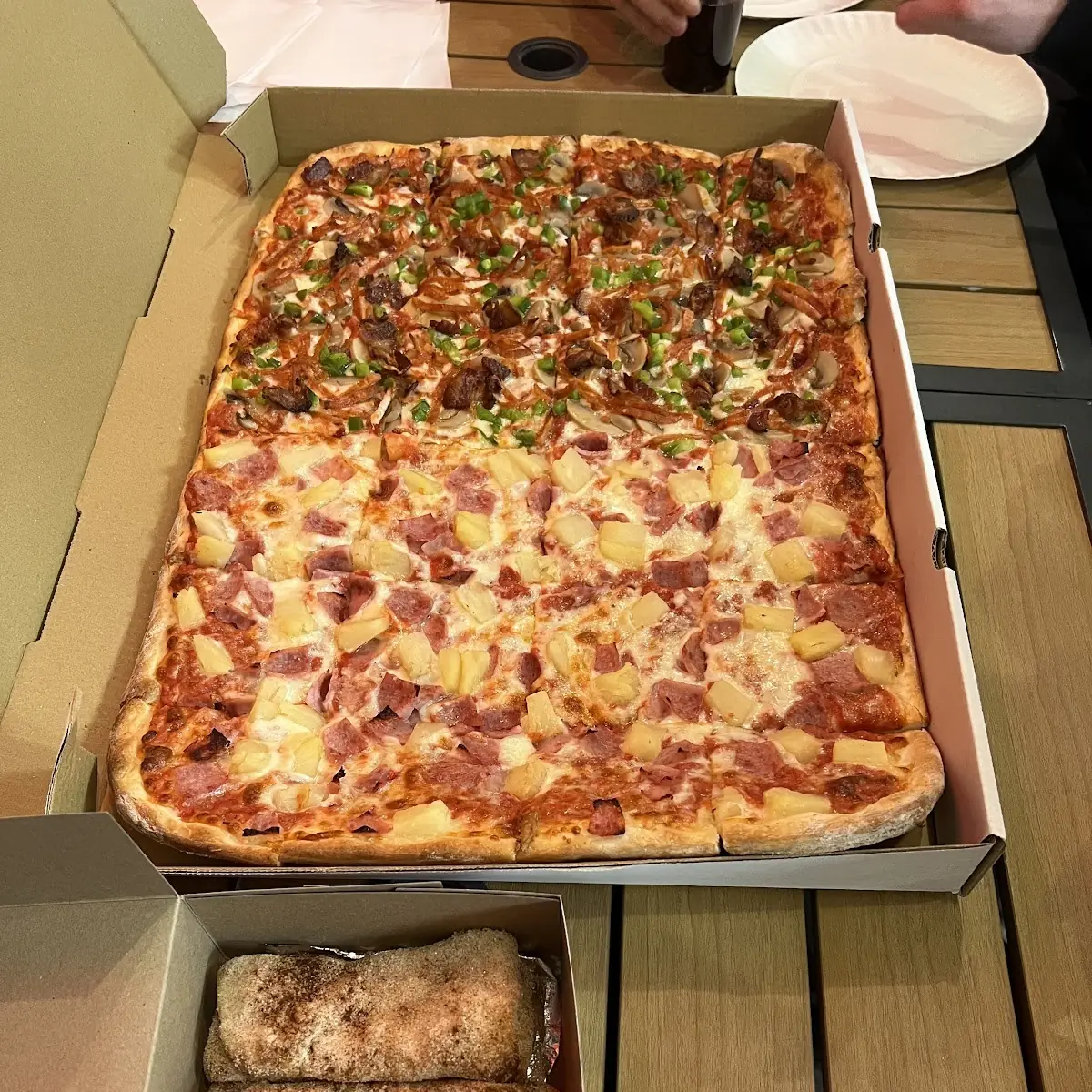 Highlights, Antonino’s Original Pizza–Riverside