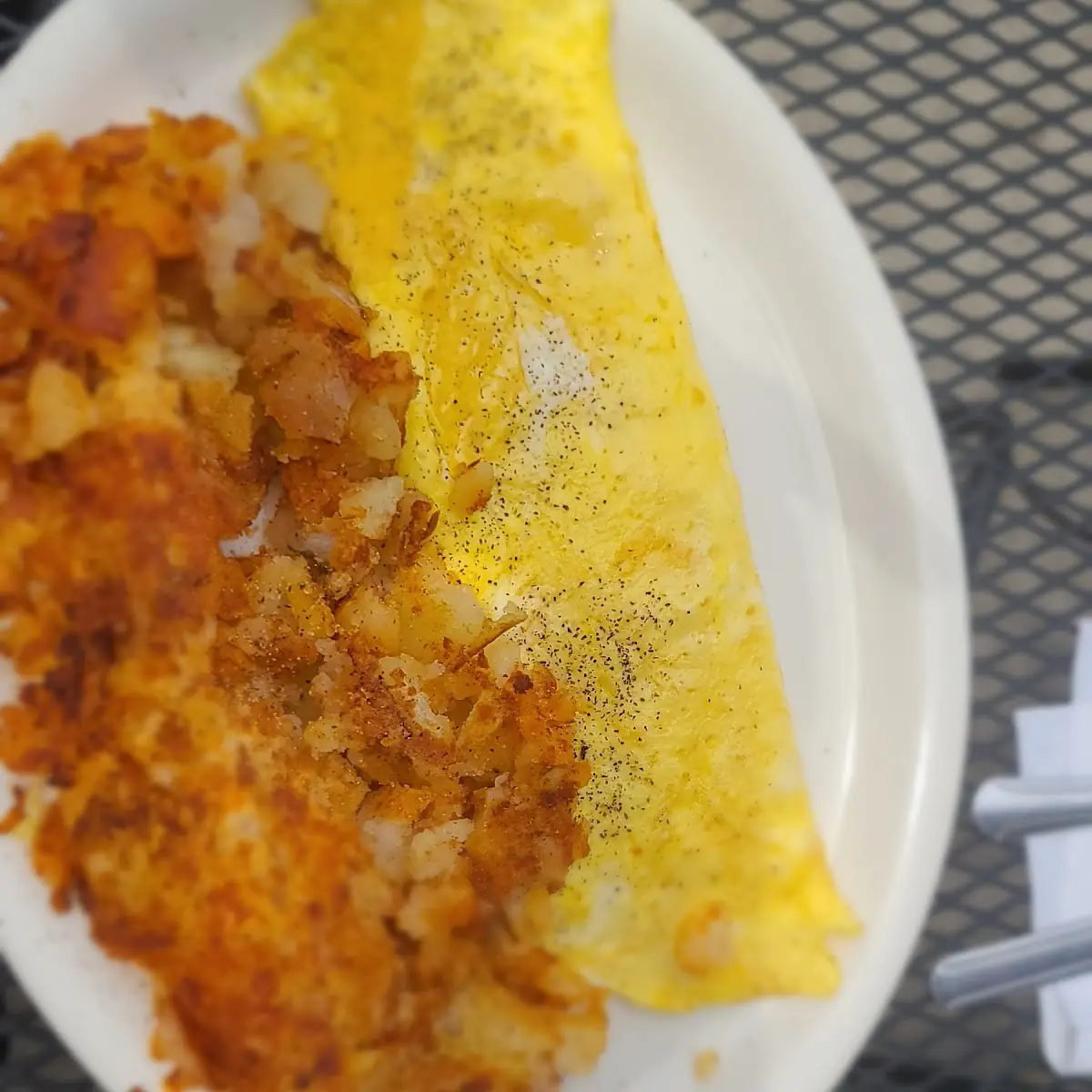 Cheese Omelet and Home Fries