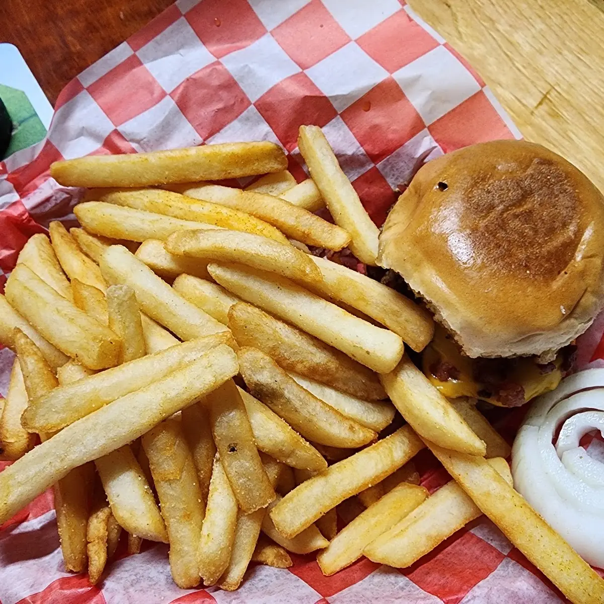 Minnie Slider Cheeseburger Meal