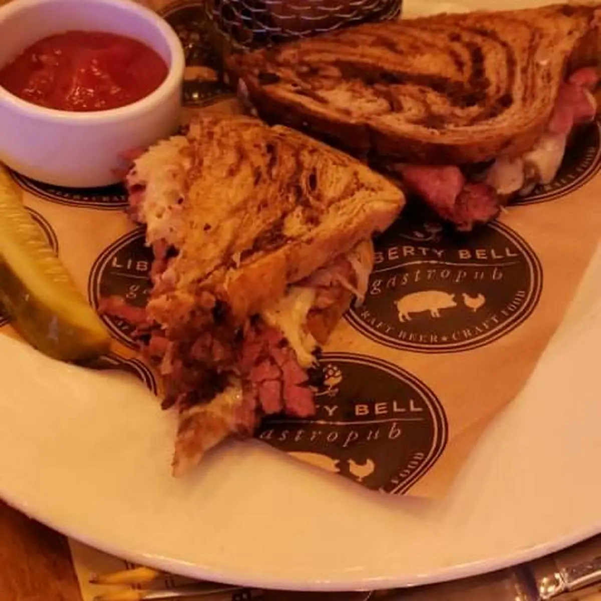 Pastrami Reuben