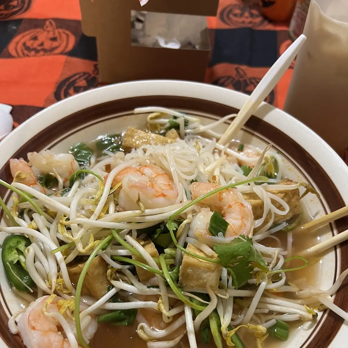 Shrimp Rice Noodle Pho Tom