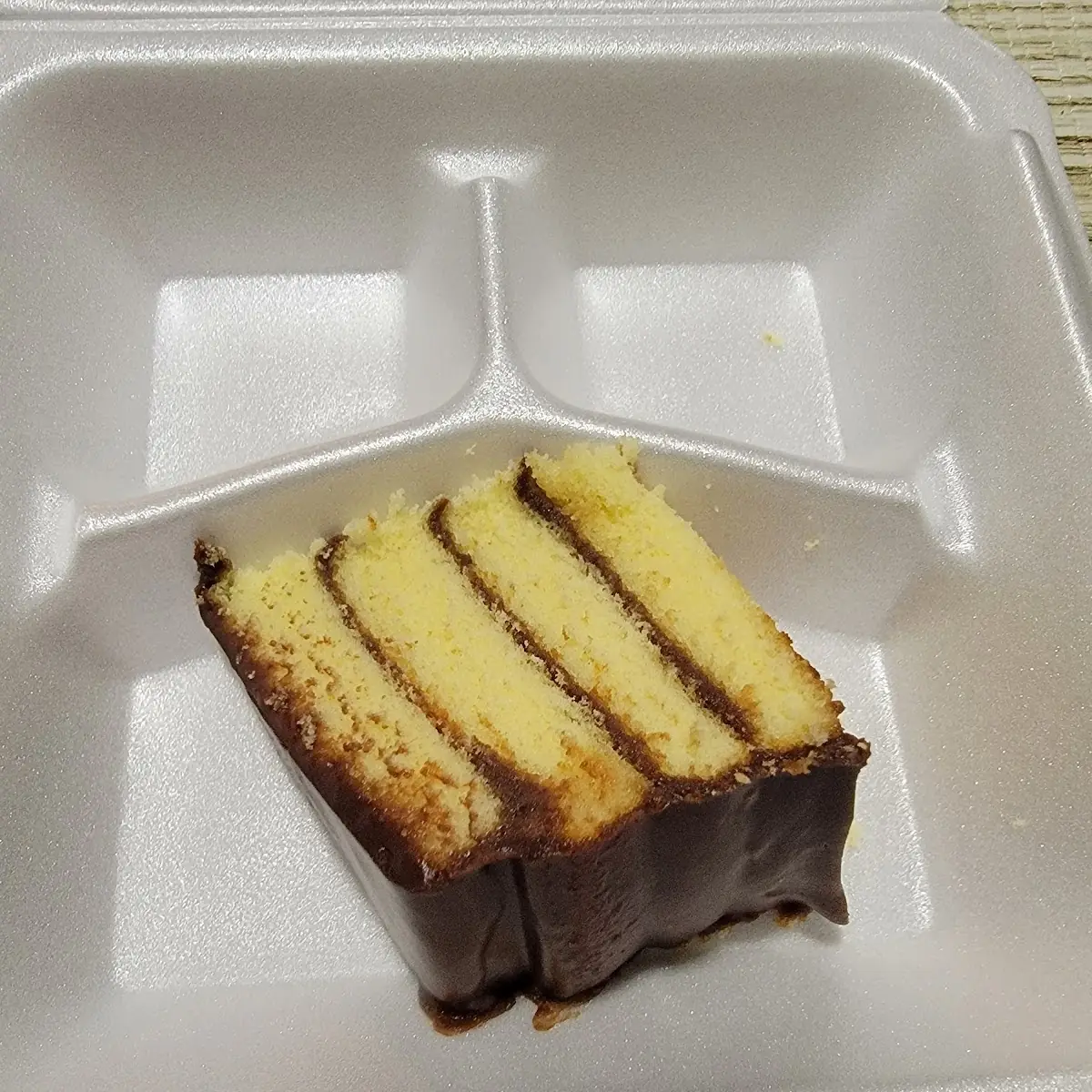 Old Fashioned Chocolate Cake