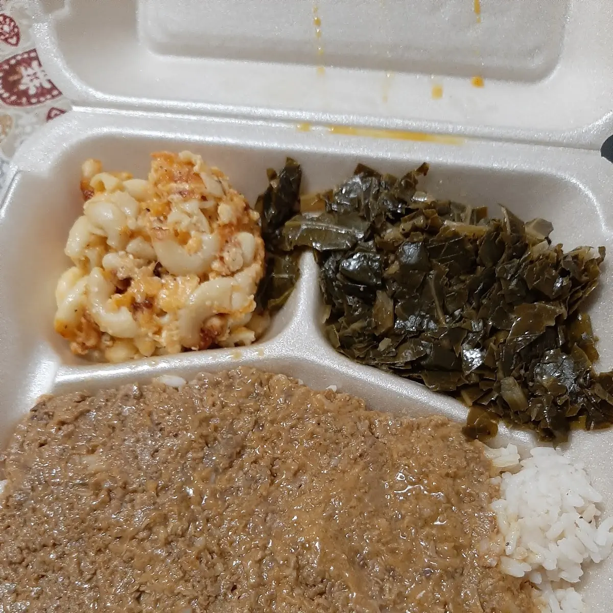 Pulled Pork & Chicken with Smoked Gumbo & Rice Baked Beans Macaroni and Cheese