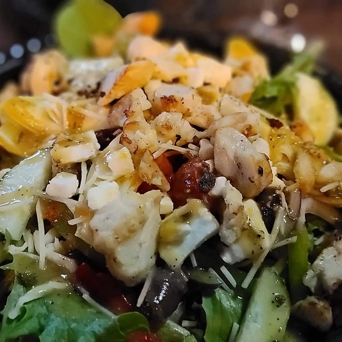 Greek Salad with Chicken