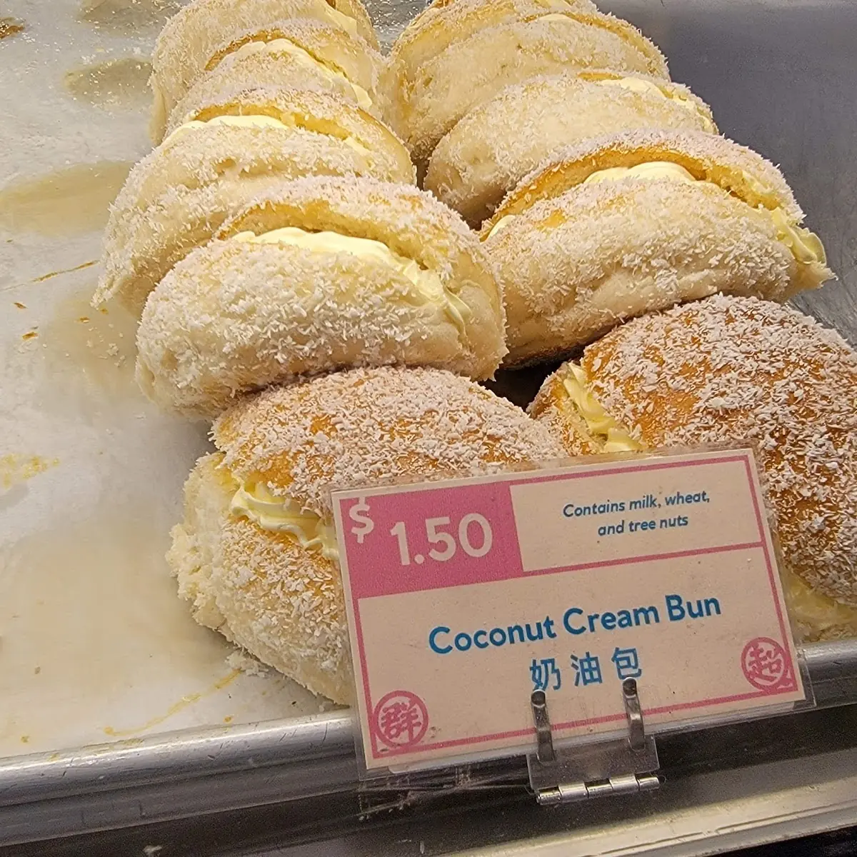 Coconut Cream Bun