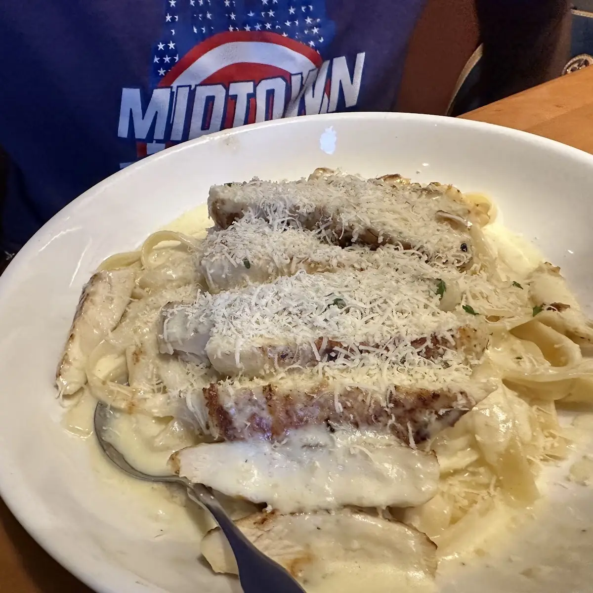 Grilled Chicken Asiago Alfredo Pasta
