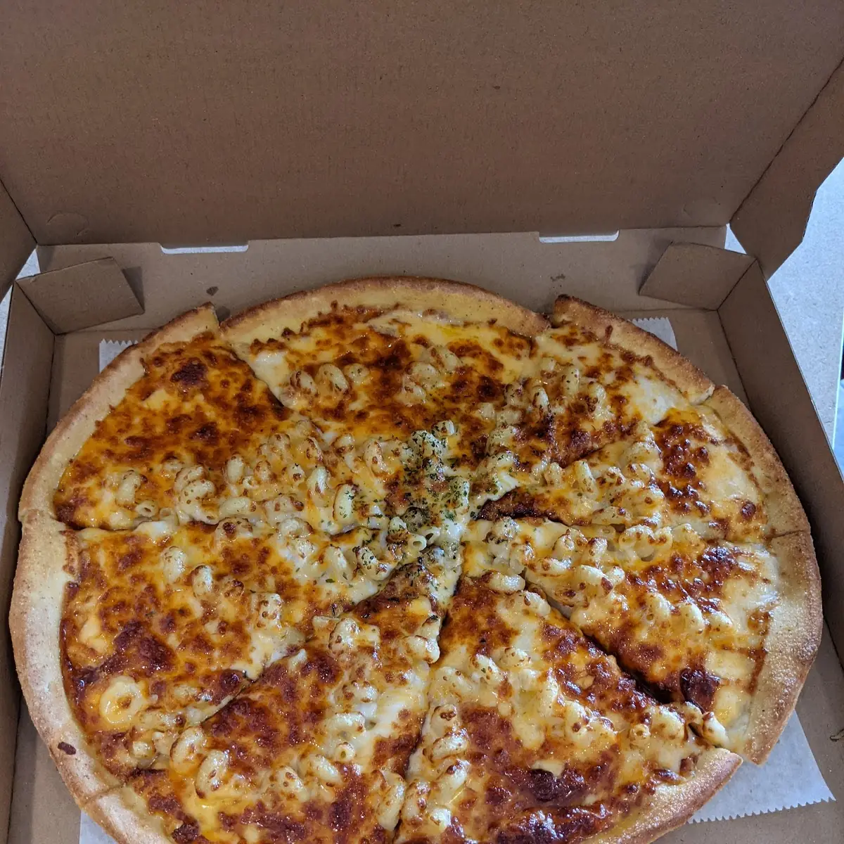 Mac N Cheese Pizza