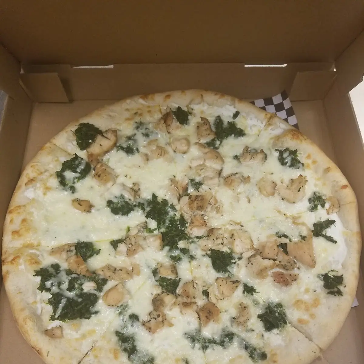 Large White Veggie Pizza