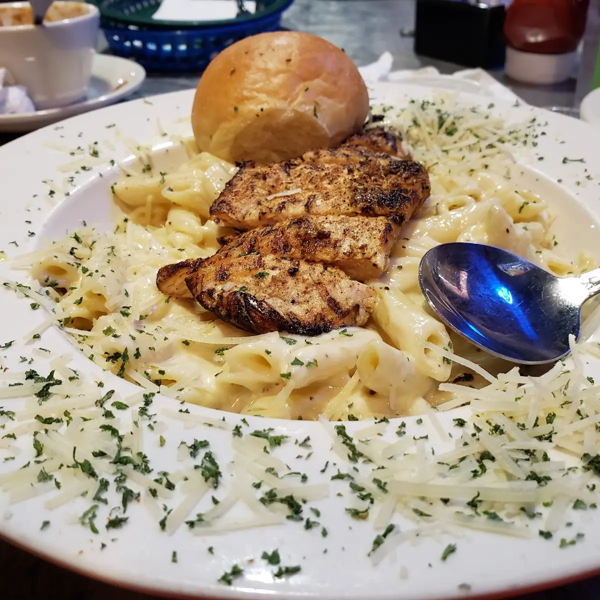 Chicken Alfredo Pasta