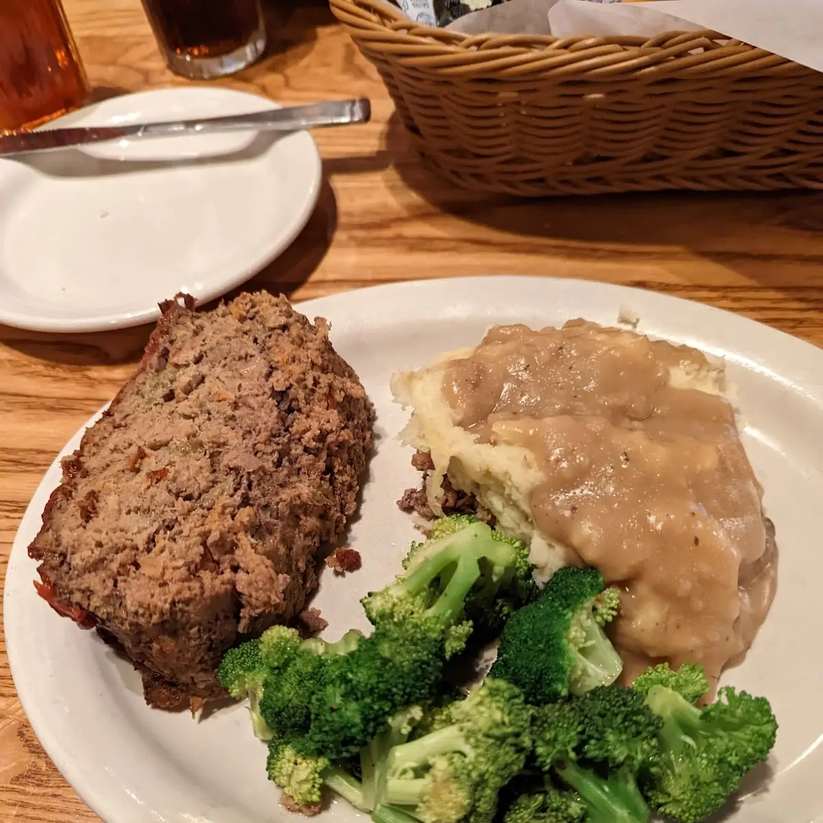Meatloaf and Mac & Cheese