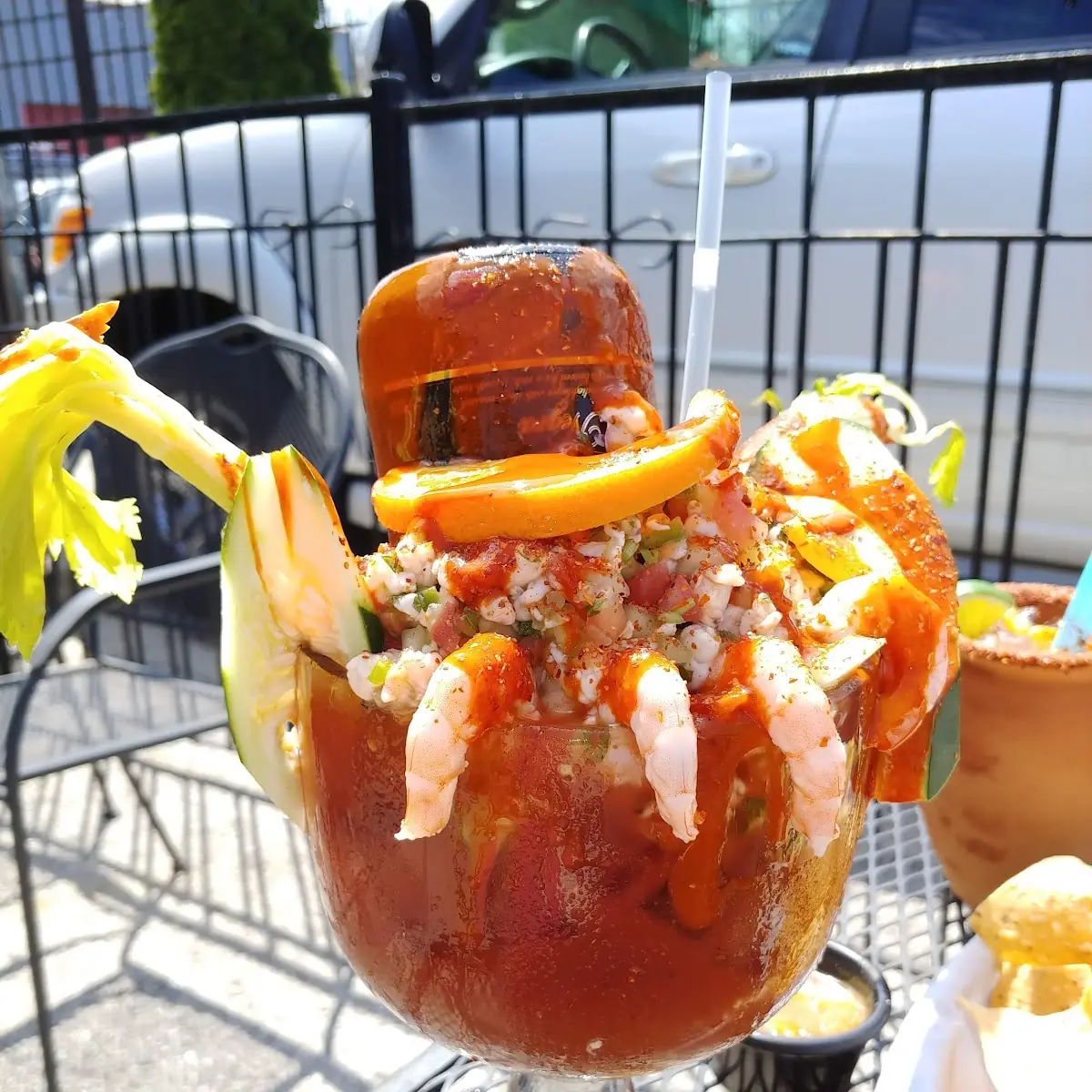 Torre De Mariscos Seafood Tower