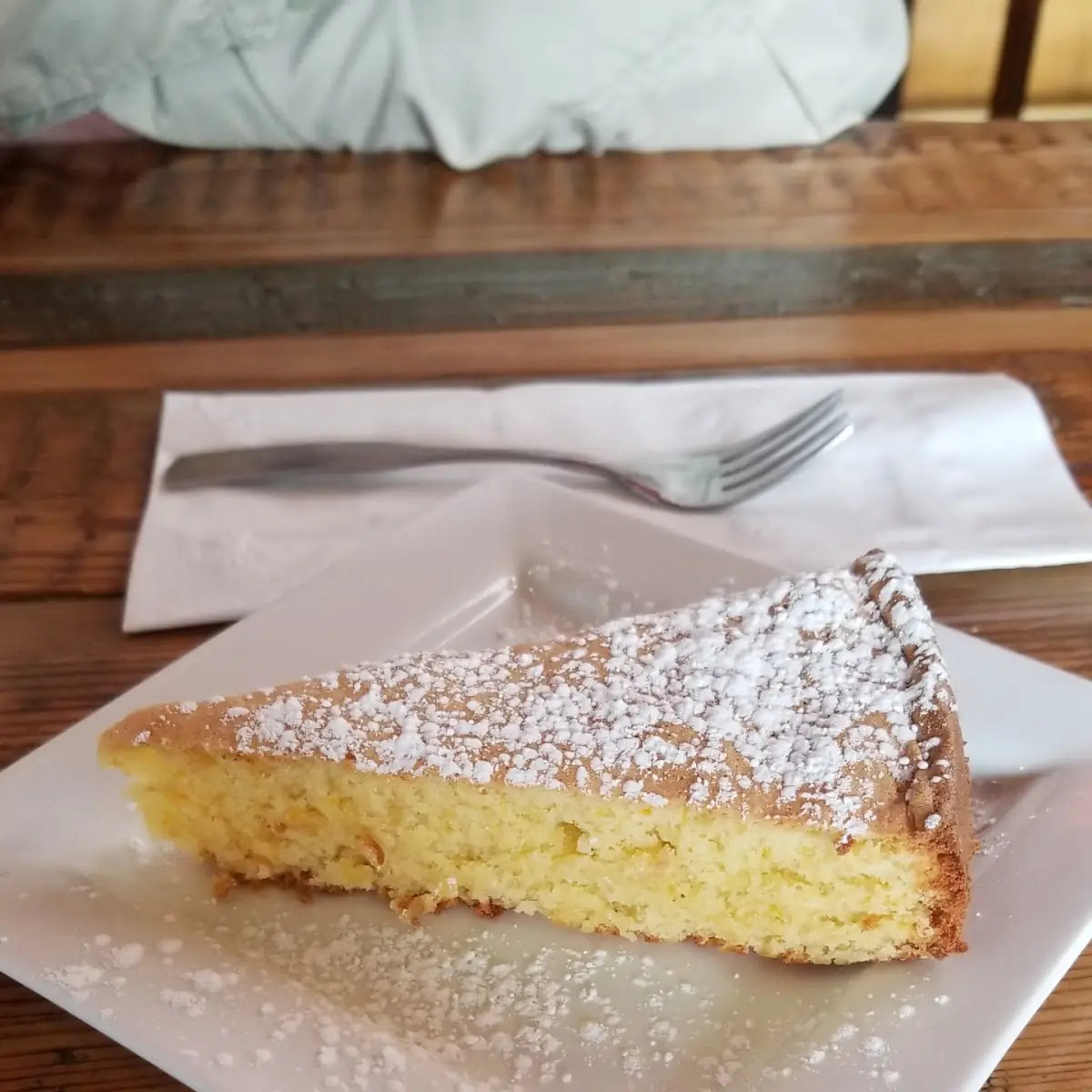 Flourless Almond Cake