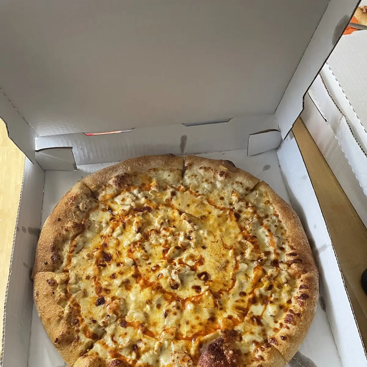 8" Spicy Buffalo Chicken Pizza