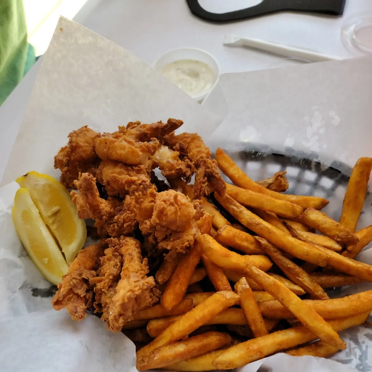 Fried Shrimp 5 with Fries