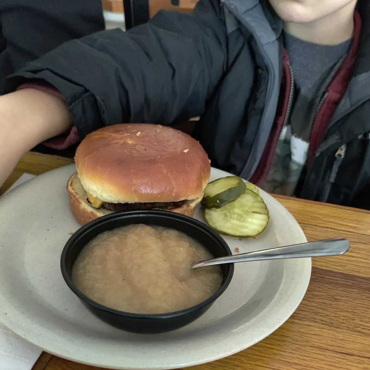 Kids Cheeseburger
