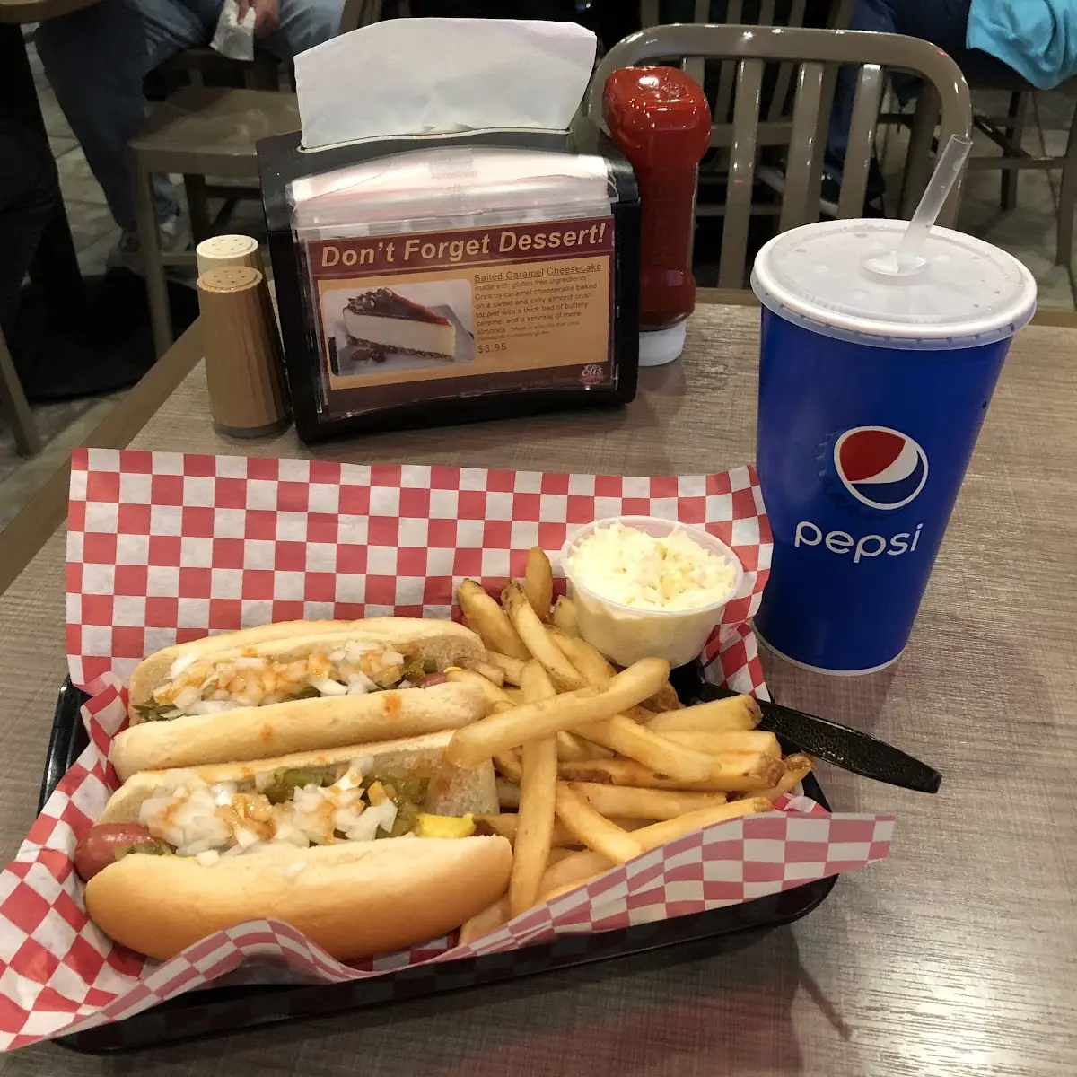 2 Hot Dogs Combo
