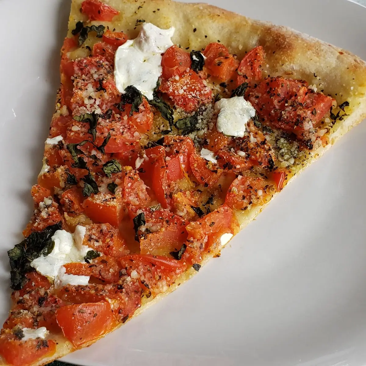 Mediterranean Pizza
