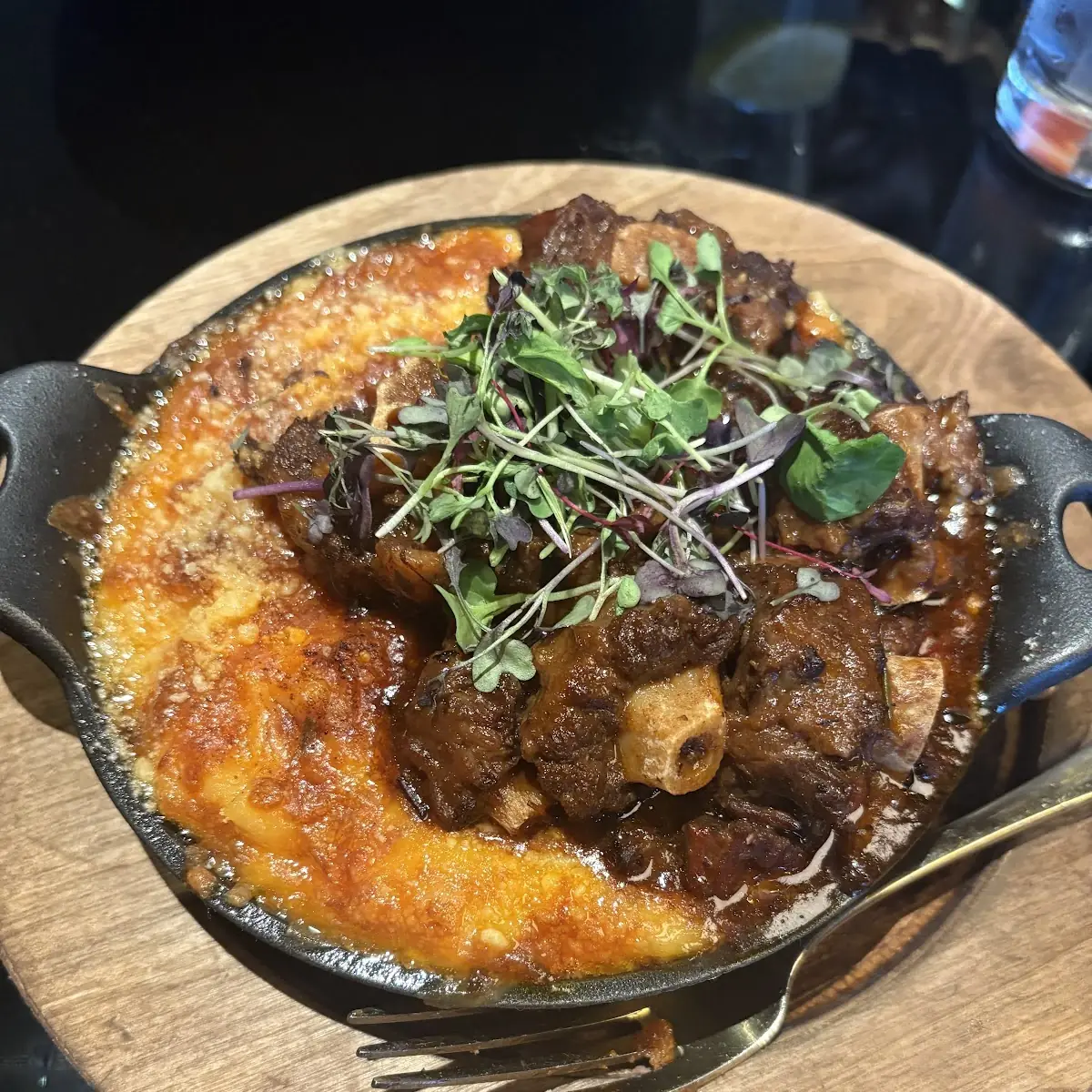 Skillet Mac & Cheese w Ox Tail