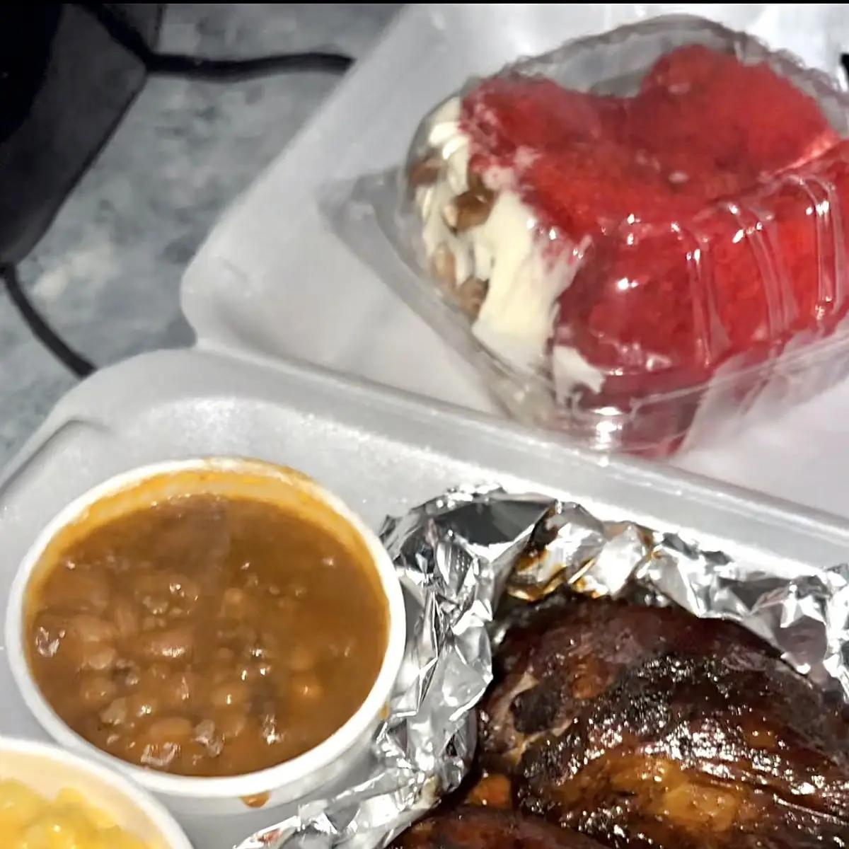 1 Pc Catfish + 3 Pc Bbq Lemon Pepper Wing