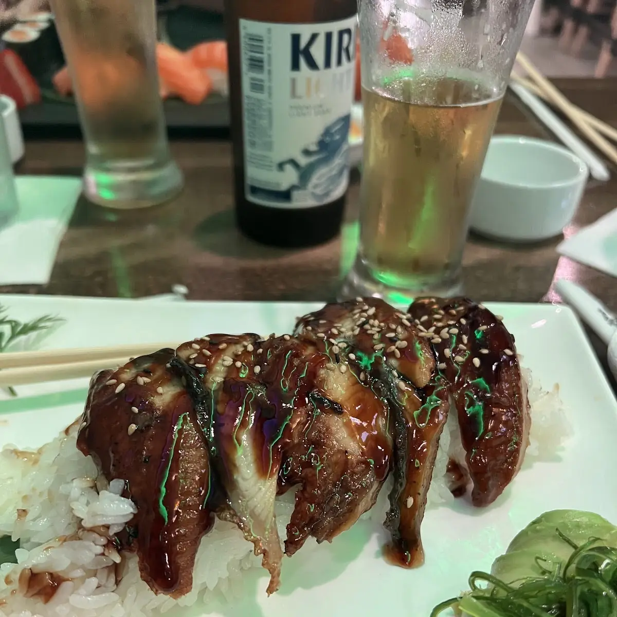Dancing Eel Roll 8 pcs