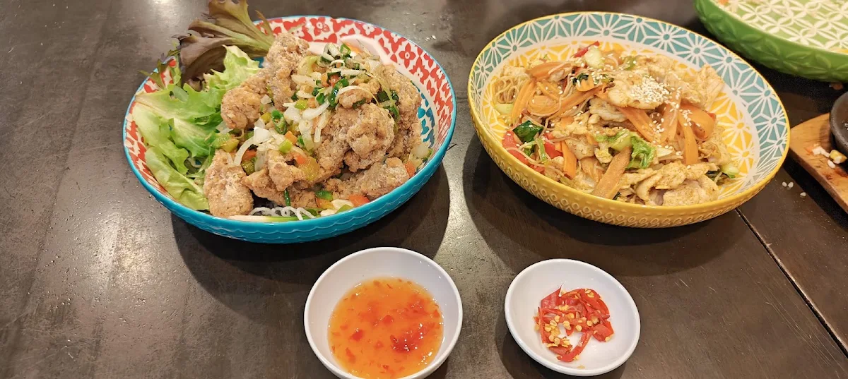 Singaporean Style Chicken Noodle, Blue Lotus Restaurant & Cafe Vietnamese Cuisine