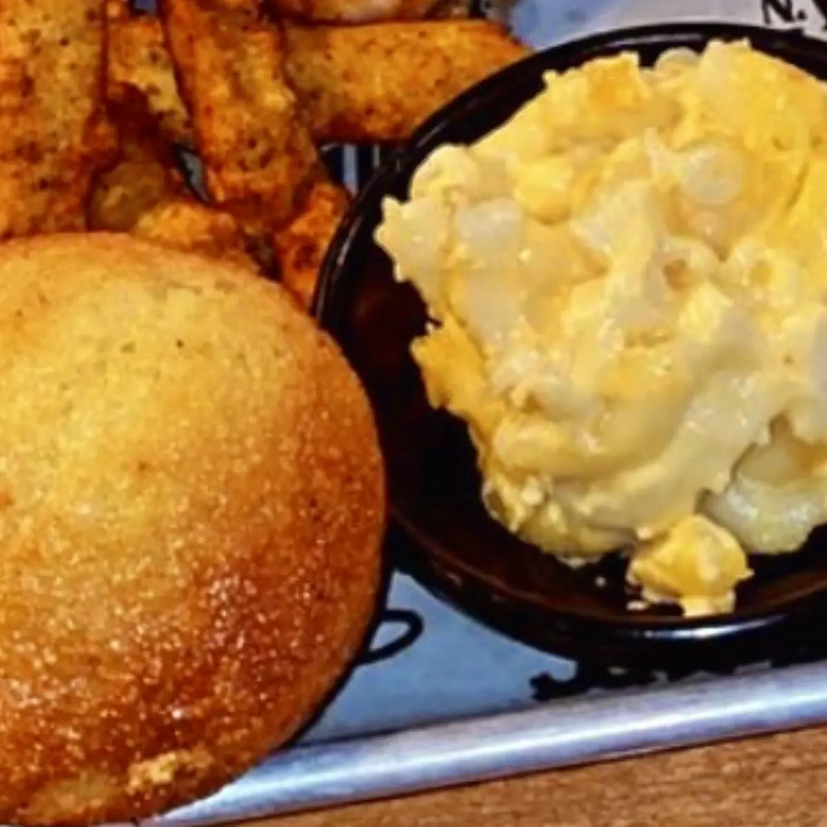 Mac N Cheese and Corn
