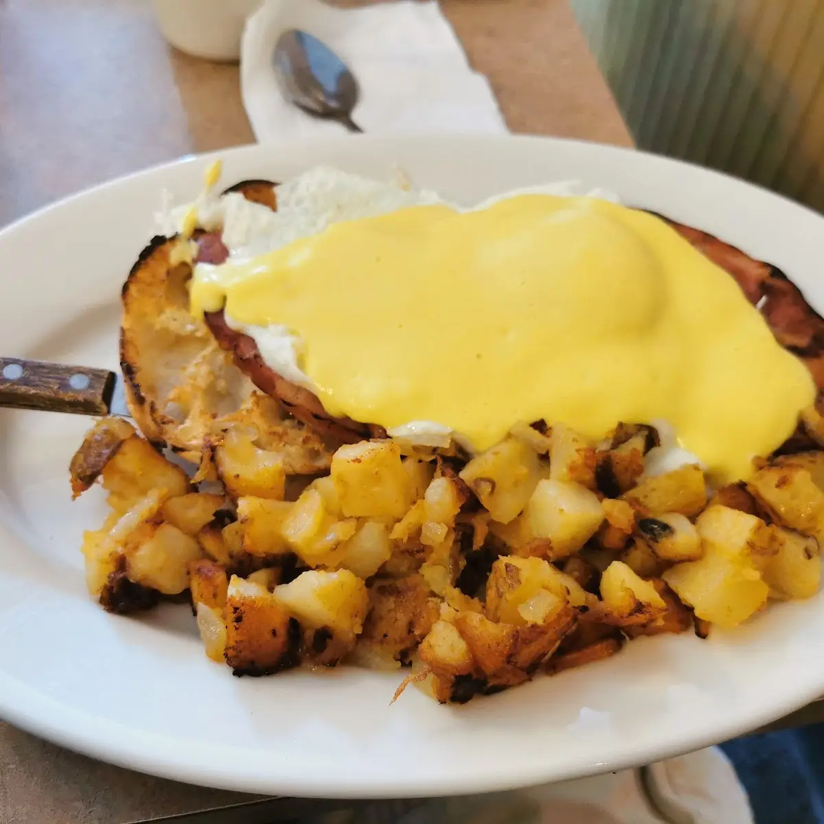 Eggs Benedict