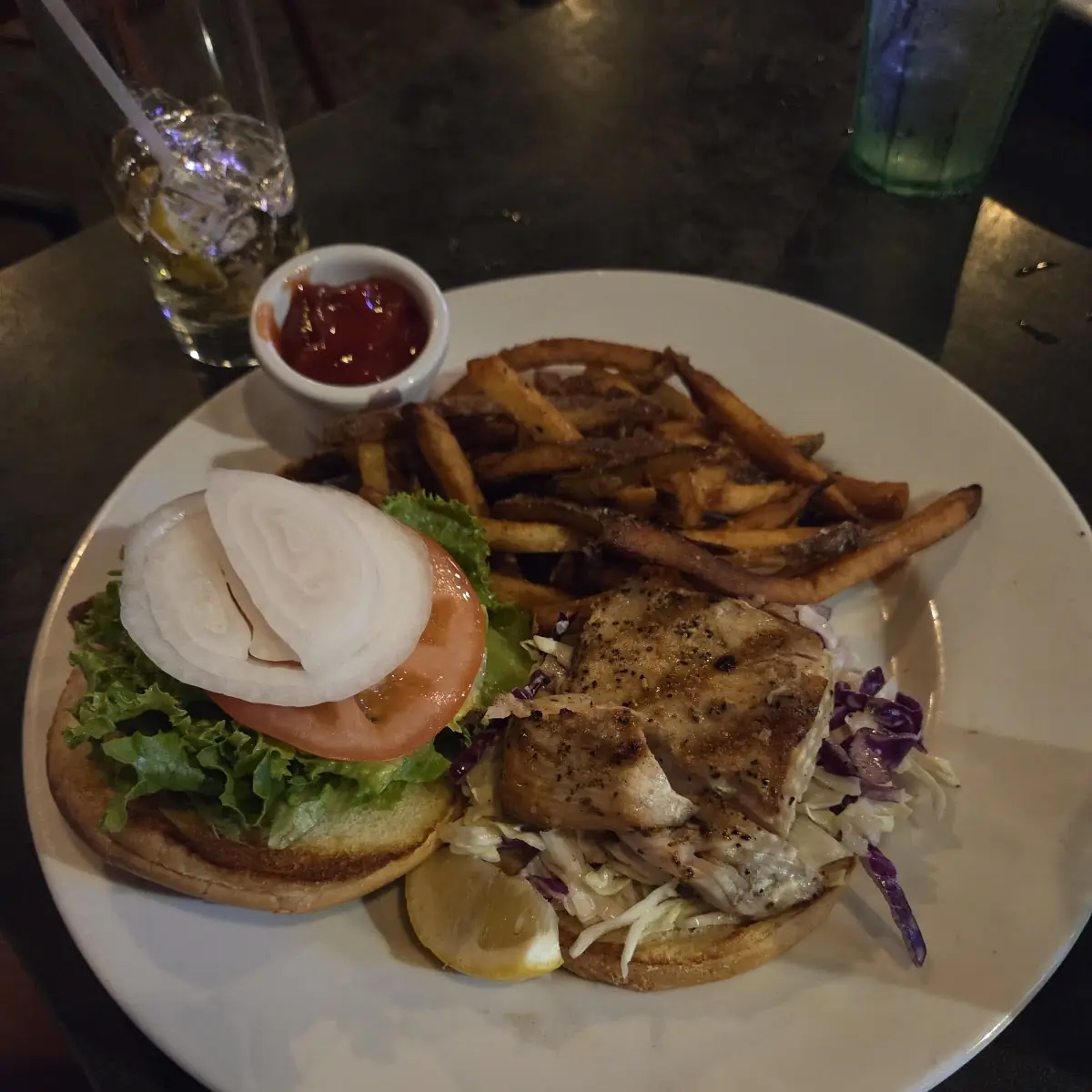 Grilled Mahi Fish Sandwich