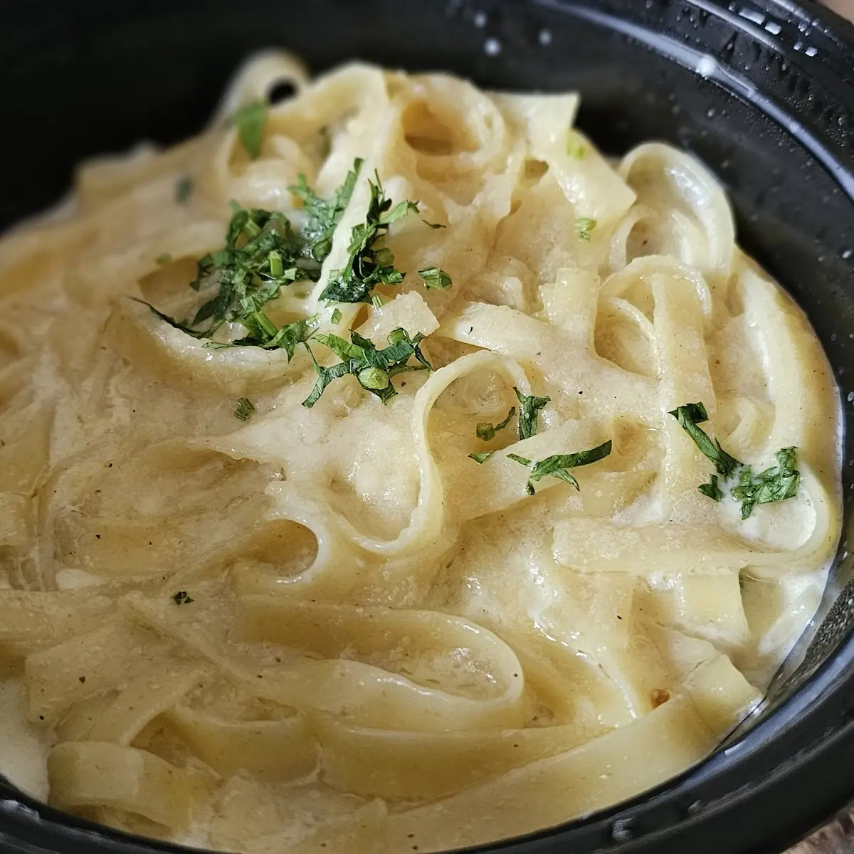 Fettuccine Alfredo
