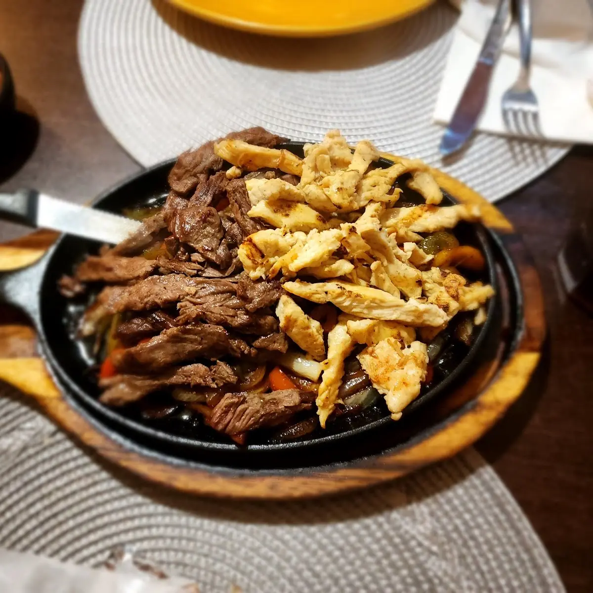 Chicken and Beef Fajitas