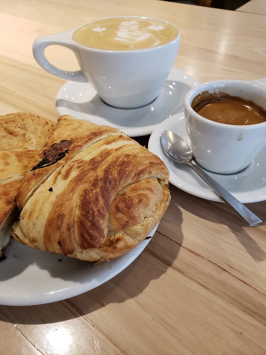 White Chocolate Mocha Double Espresso Spinach Croissant
