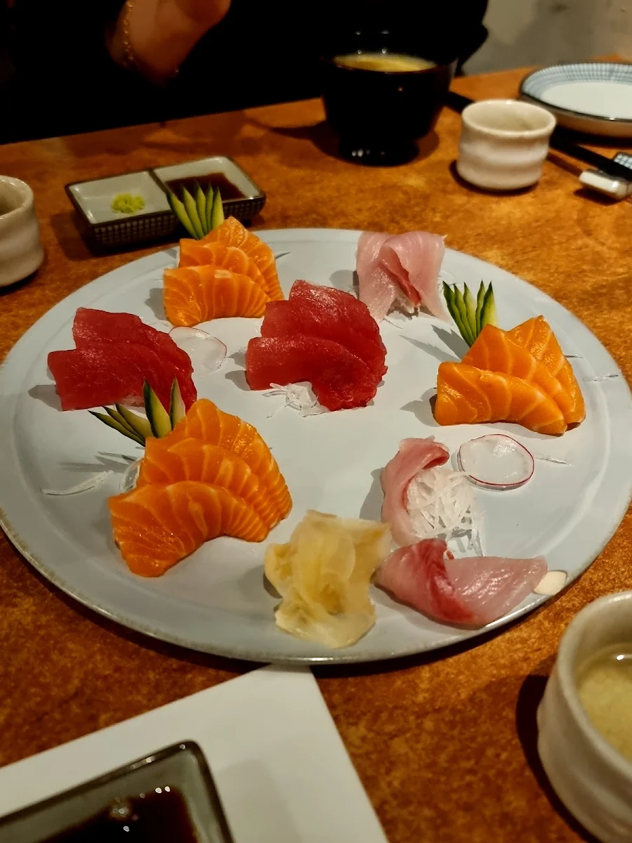 Sashimi Mixed Main, Taku Japanese