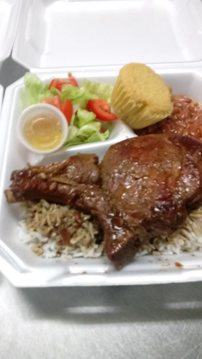 BBQ Plate Lunch