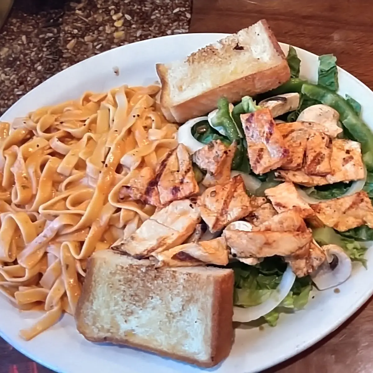 Fettuccine Alfredo with Chicken
