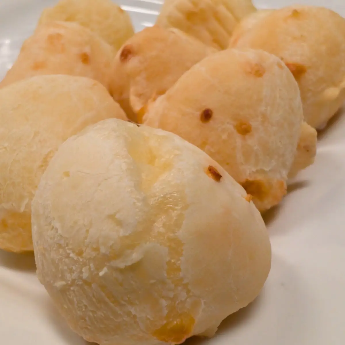 PAO de Queijo - Cheese Bread