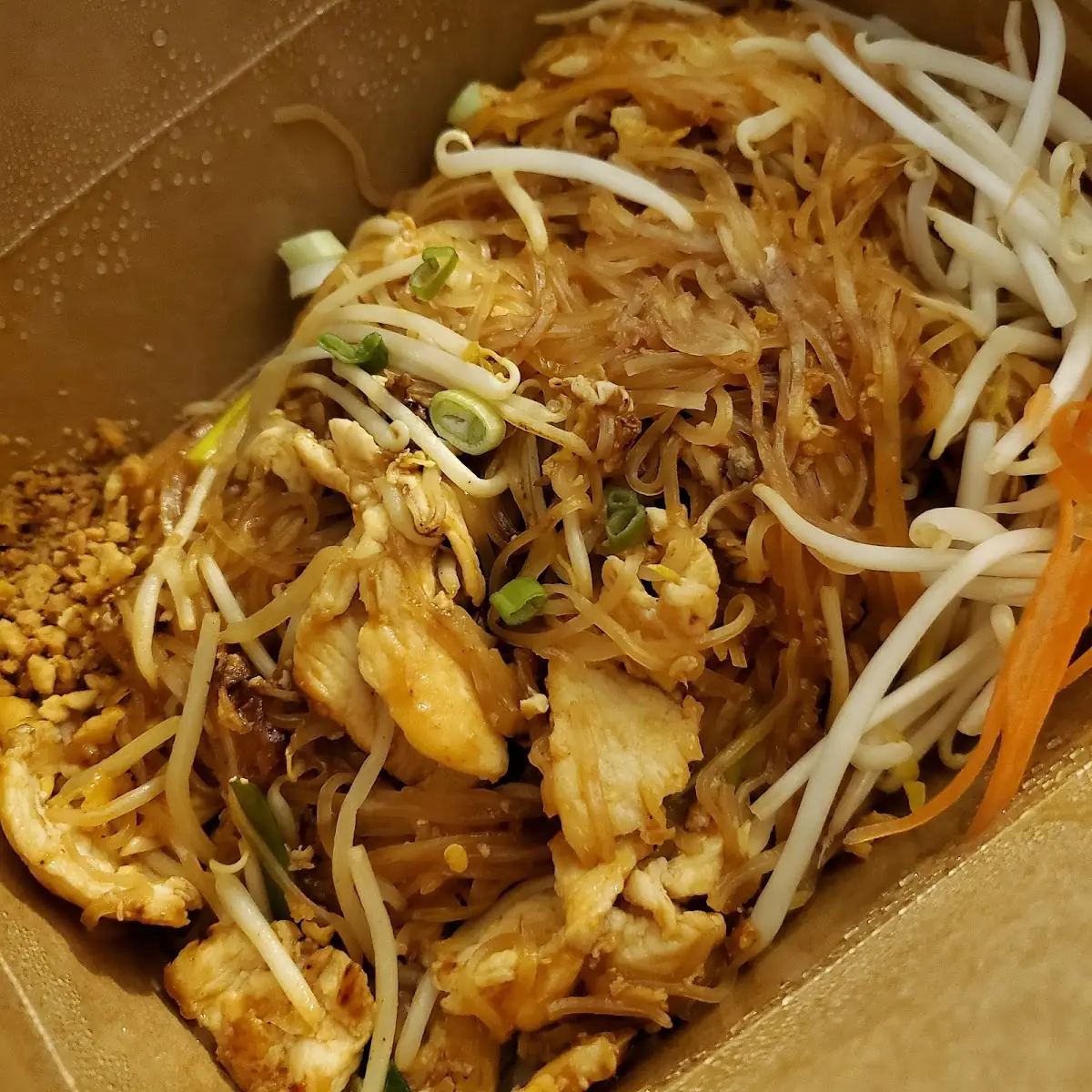Chicken Pad Thai