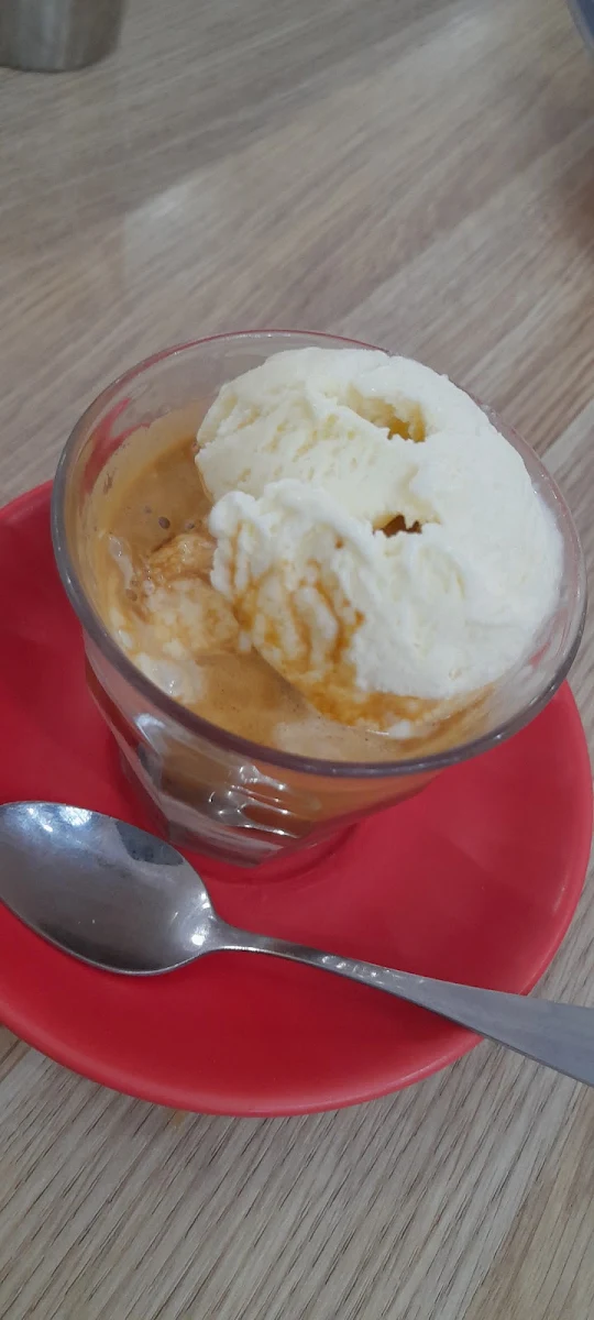 아포가토, CAFFE CHERRY BEANS Chermside