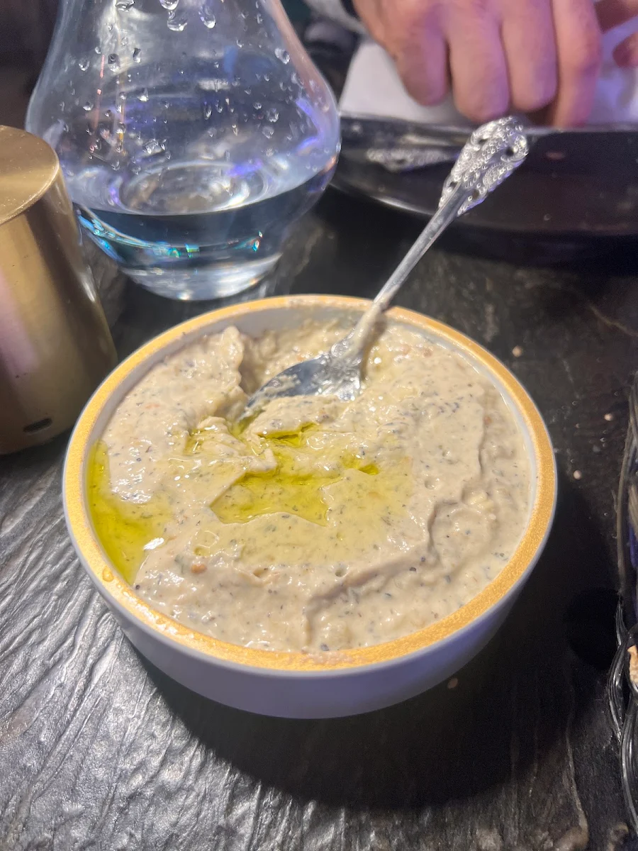 Baba Ghanoush T