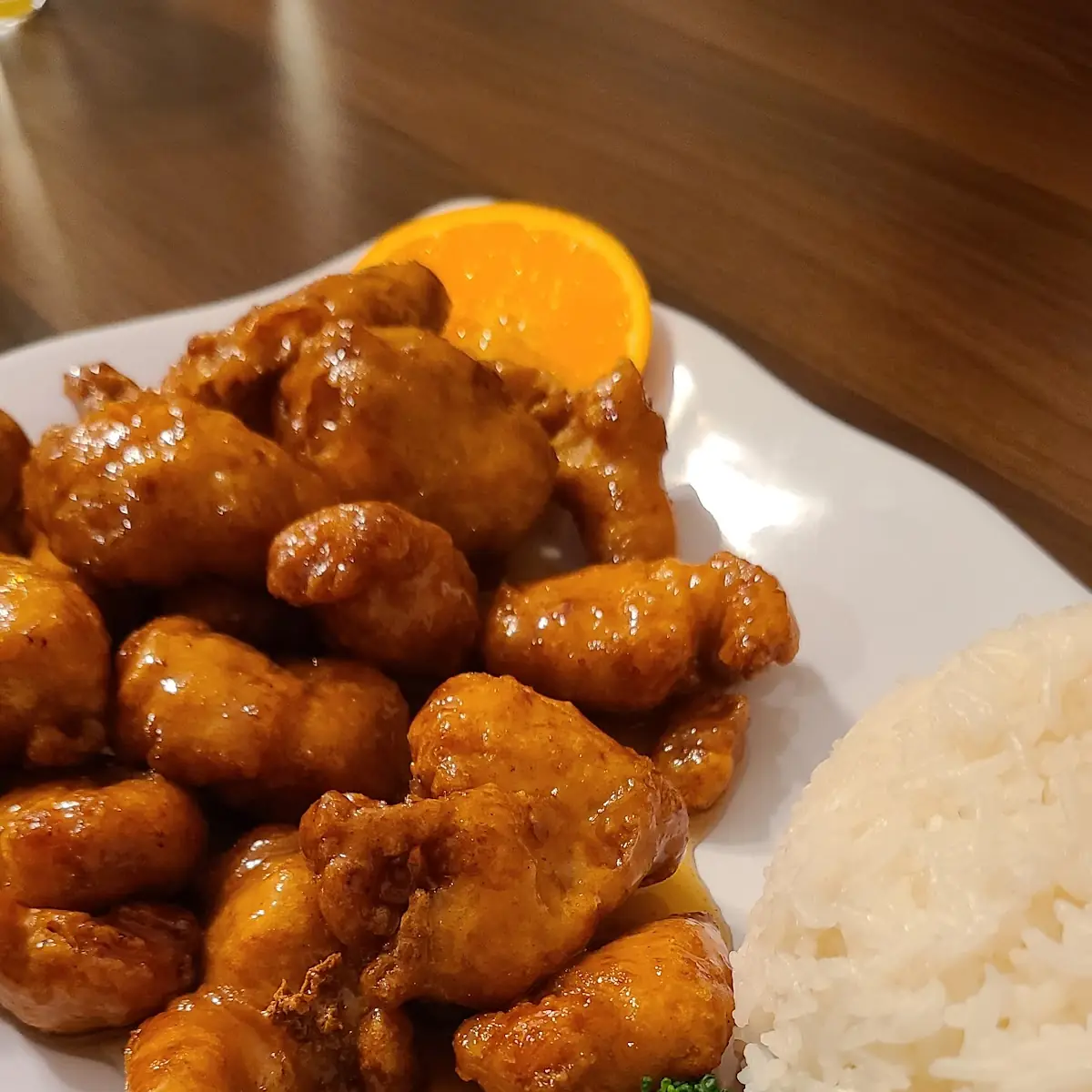 Orange Chicken & Rice GÀ Cam