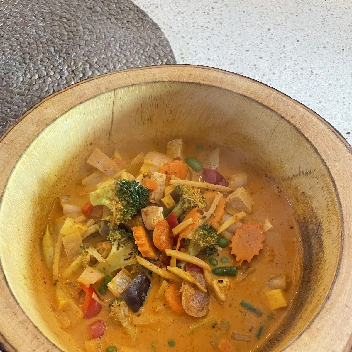 Vegetable Red Curry, Dolci Thai Bistro