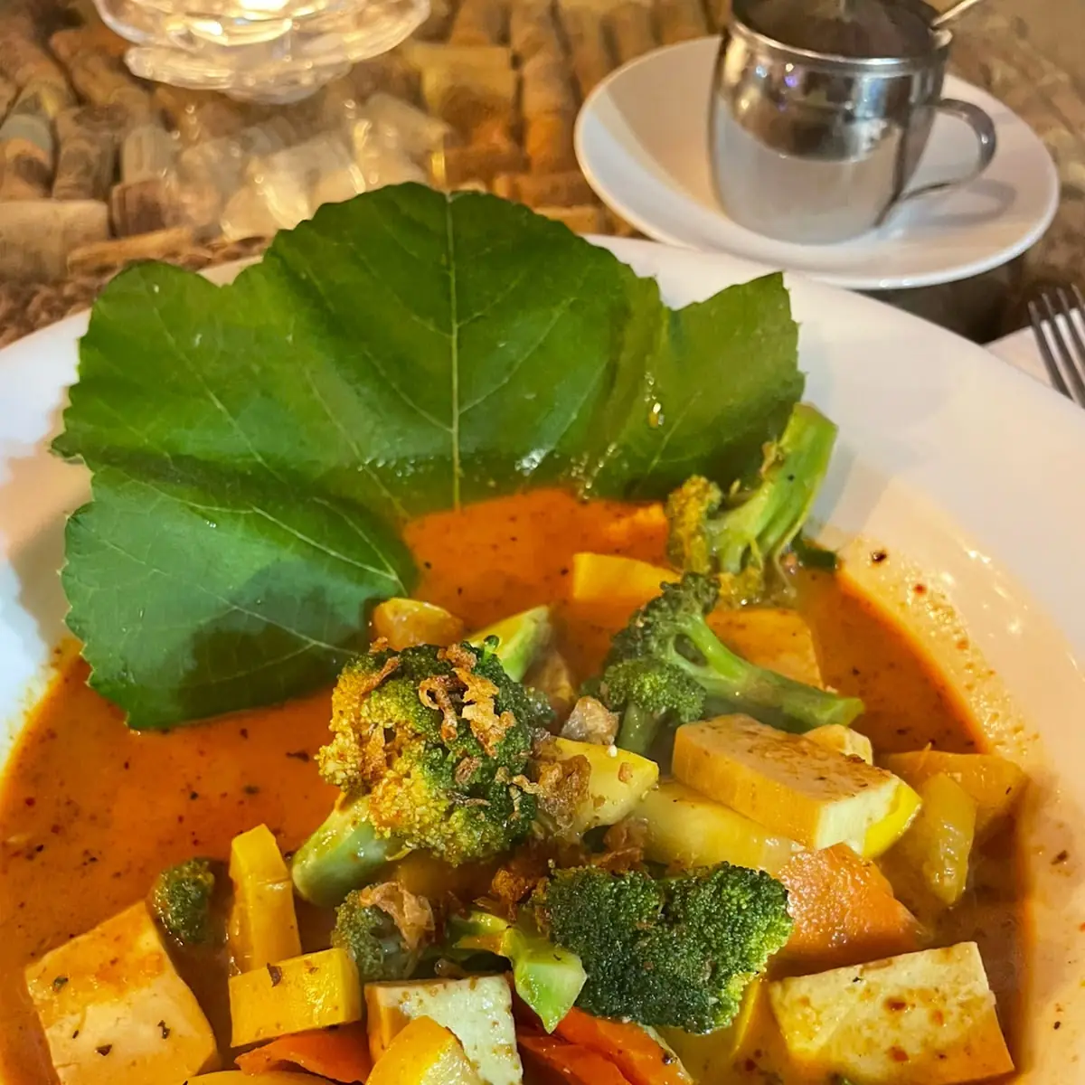 Vegetarian Red Curry, Dolci Thai Bistro