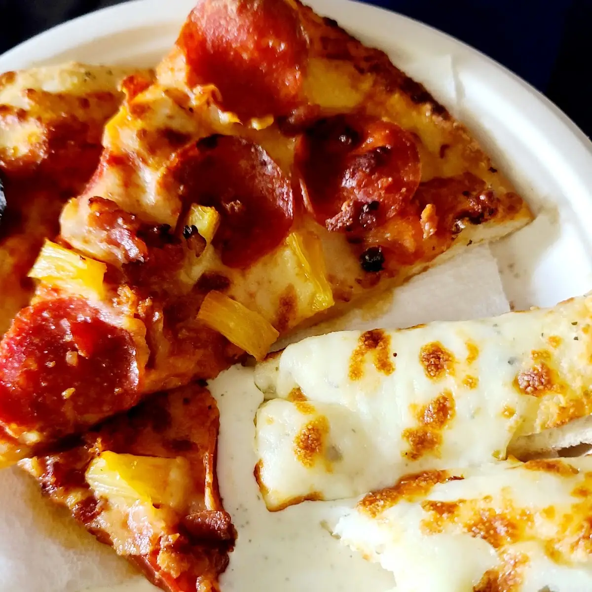 3 Topping Pizza Cheese Bread