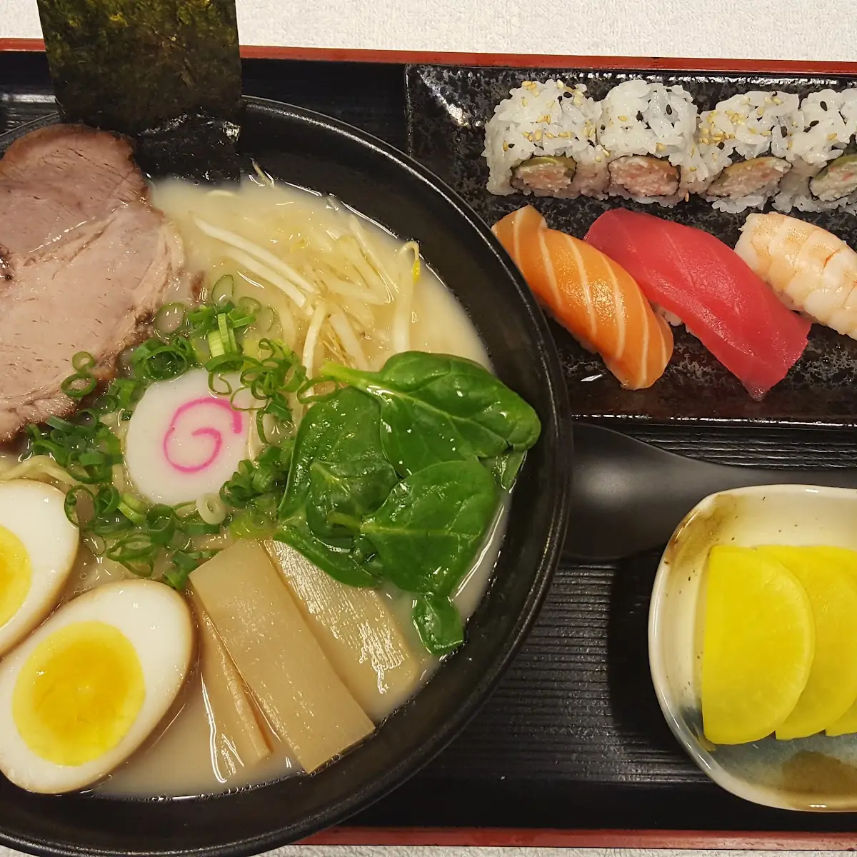 Tonkotsu Ramen Combo