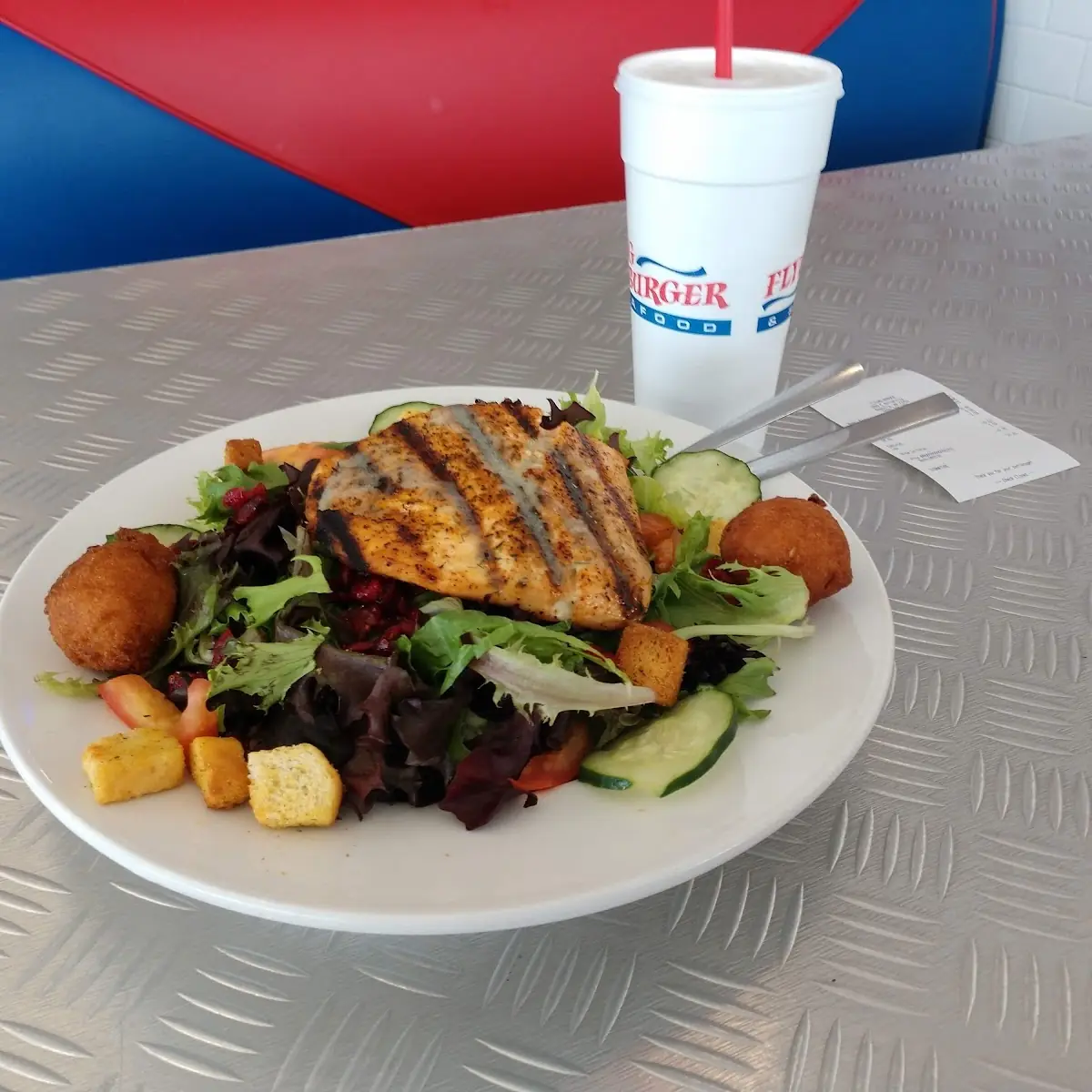 Grilled Salmon Salad