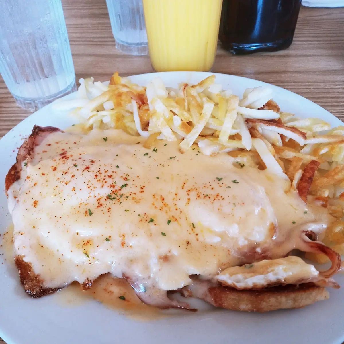 Eggs Benedict