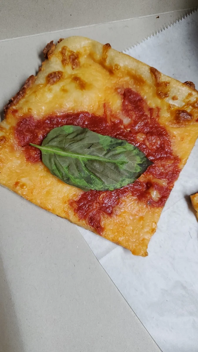 Grandma Pizza