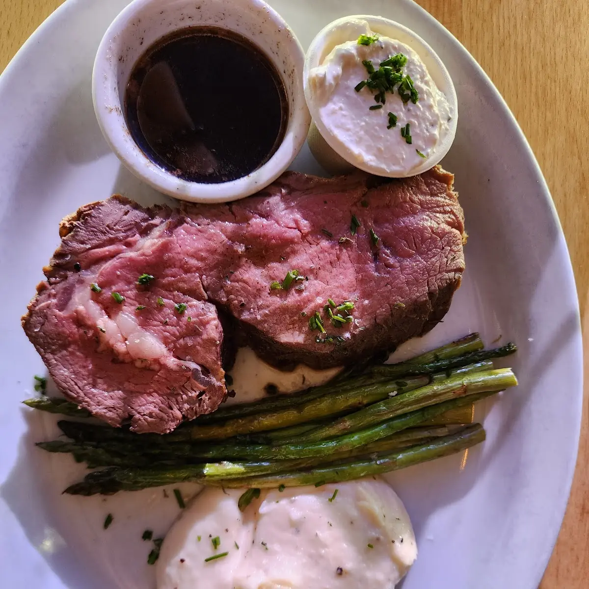 Prime Rib with Garlic Mashed Potatoes