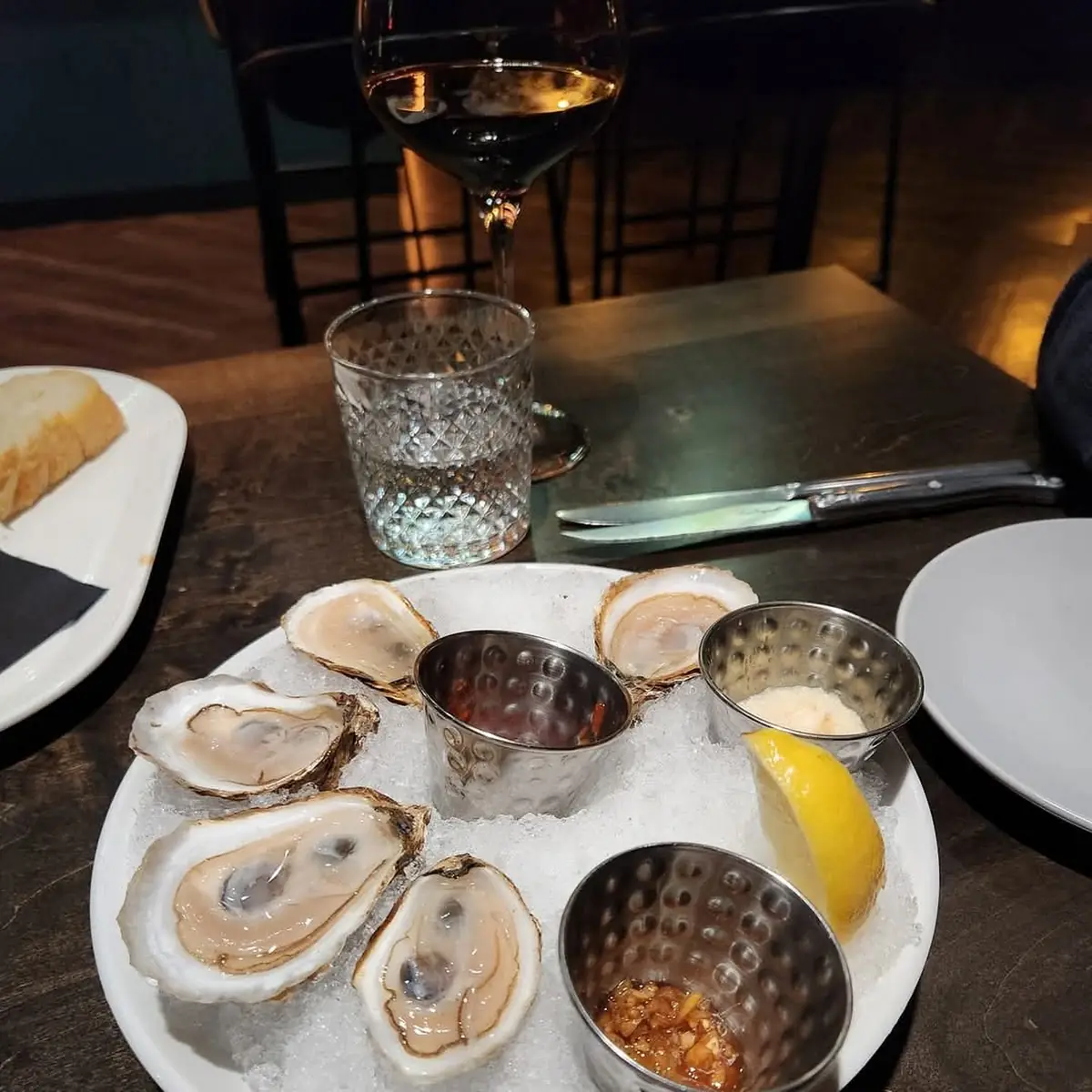 Oysters on the Half Shell 6 GF