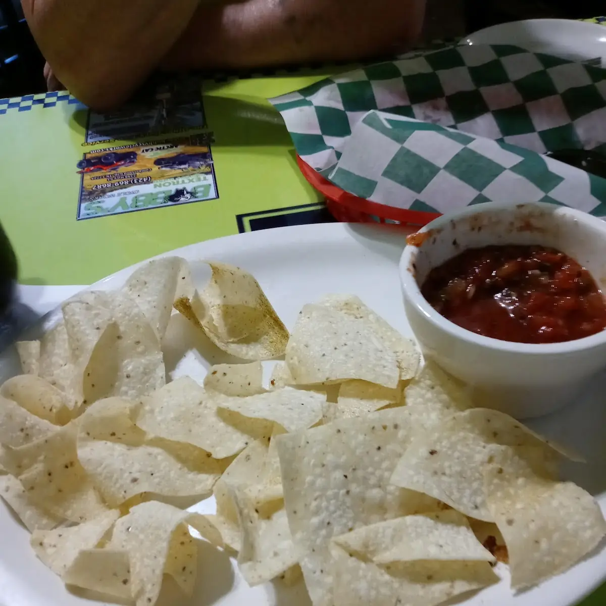 Chips & Salsa